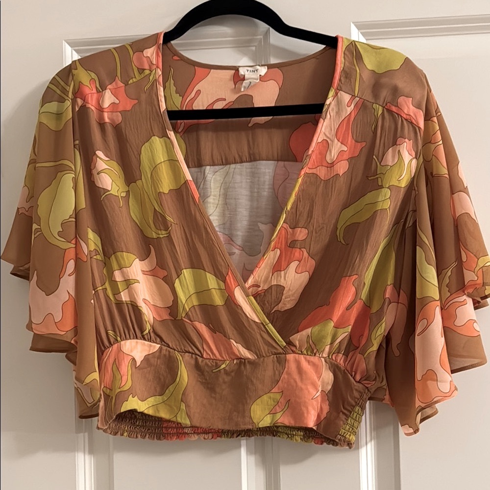 Anthropologie Tiny Size S Rust/Orange Crop Top w/Flutter Sleeves